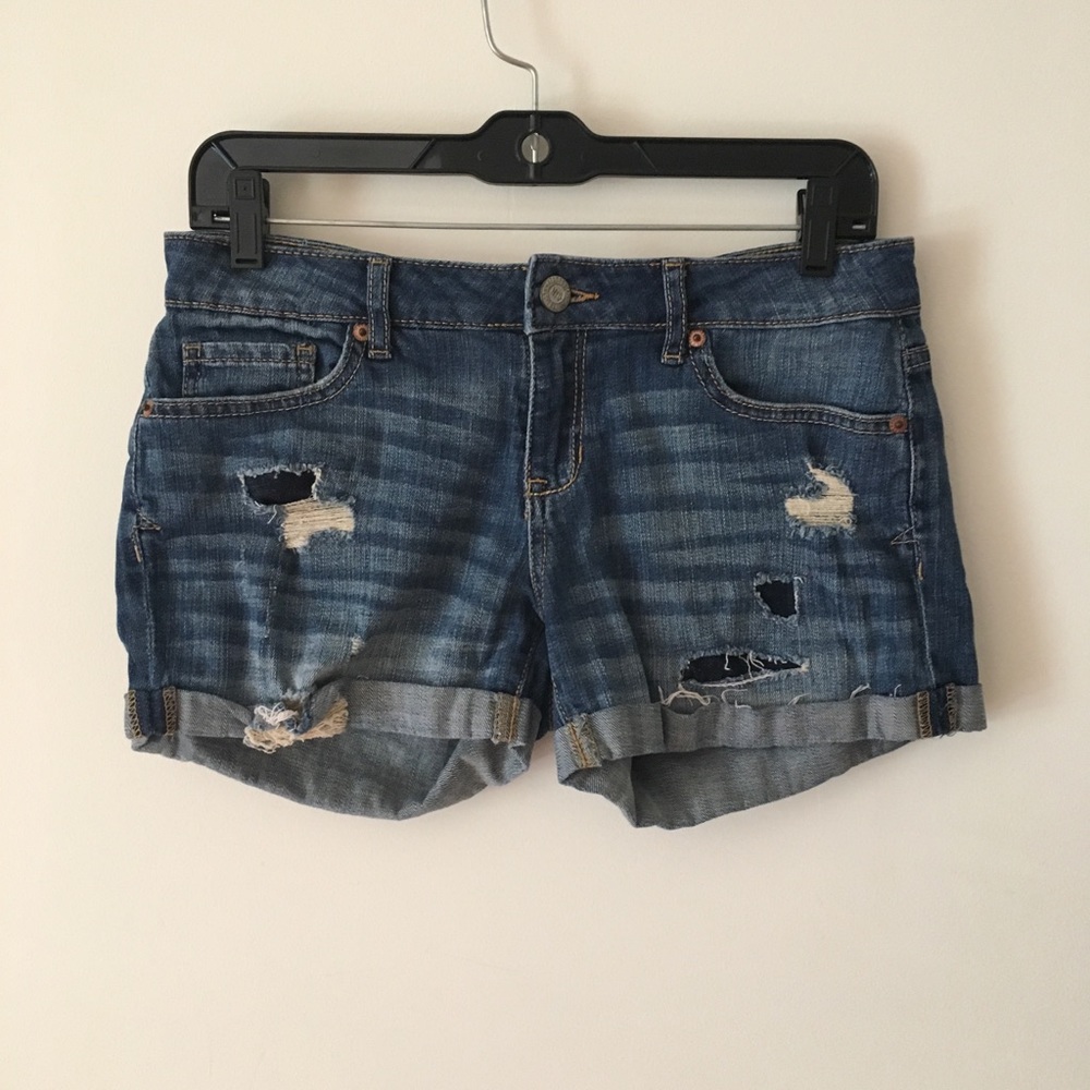 Aeropostale Midi Ripped Jean Shorts